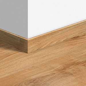 Виниловый плинтус Quick-Step Livyn 48х12 мм